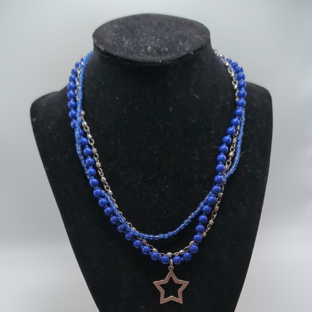 Elegant Blue and Silver Star Necklace